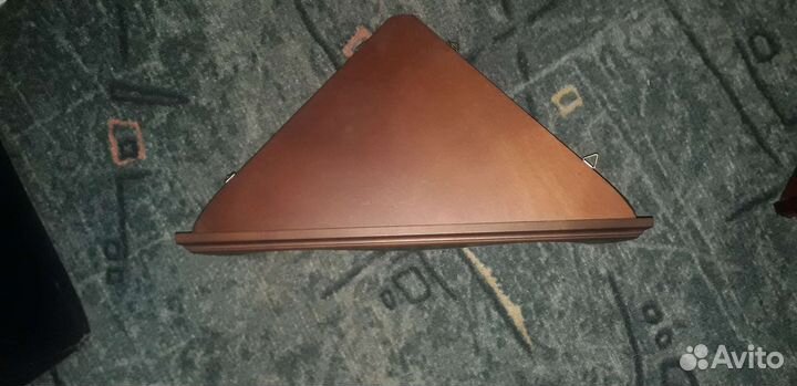 Полка навесная угловая