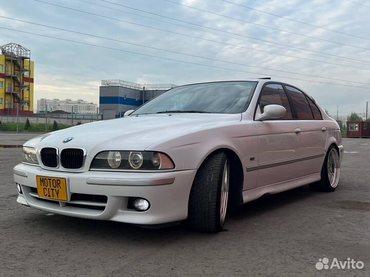 В разбор из Японии Bmw 525I E39 M54B25 2.5 256S5