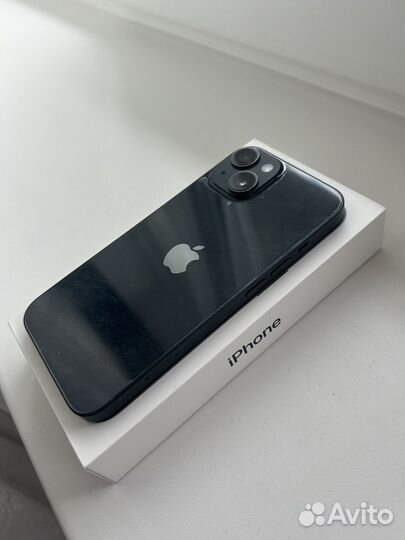 iPhone 14, 256 ГБ