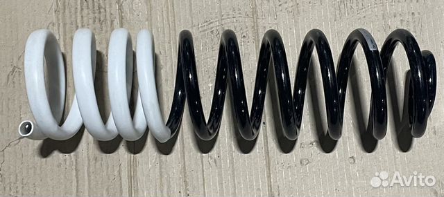 Пружина задняя Пассат
