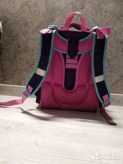 Школьный рюкзак