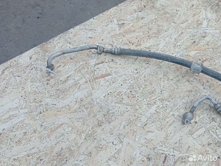 Трубка кондиционера Mitsubishi Outlander 1