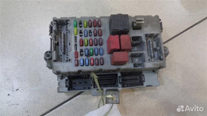 Блок предохранителей подкапотный Peugeot Boxer 25