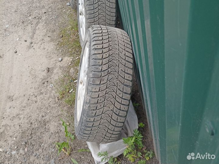 Колеса в сборе r16 зимние 205-55-16r