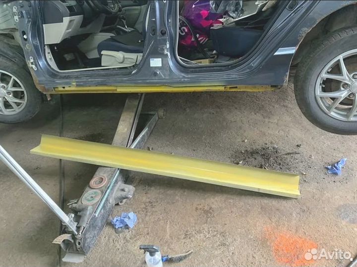 Кузовной порог Mazda 323 BG