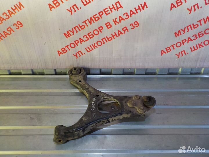 Рычаг передний правый Хонда Цивик 8 4D Седан