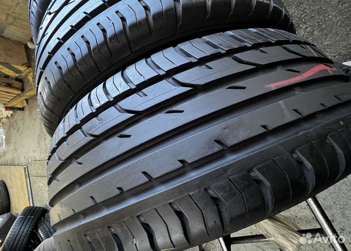Continental ContiPremiumContact 2 215/55 R18