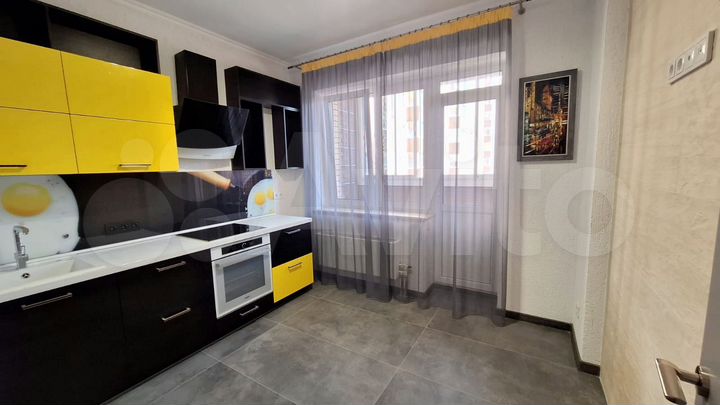 1-к. квартира, 42 м², 7/14 эт.