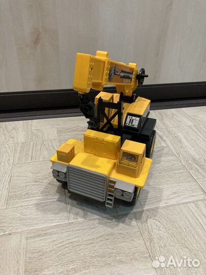 Кран игрушка