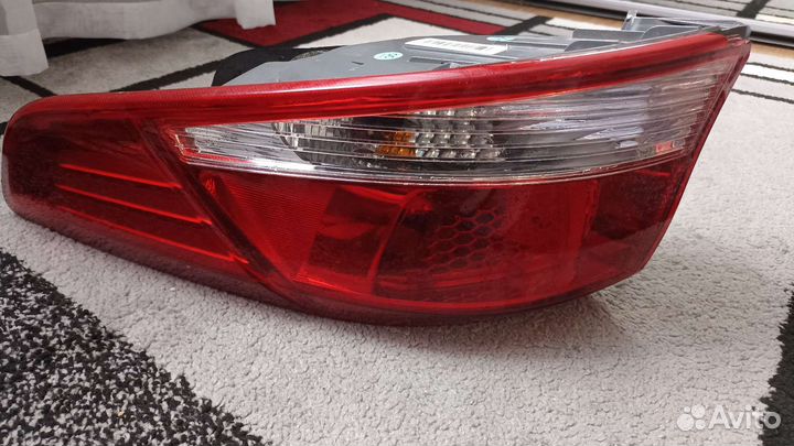 Задняя правая фара Kia Rio 3(рестайлинг)