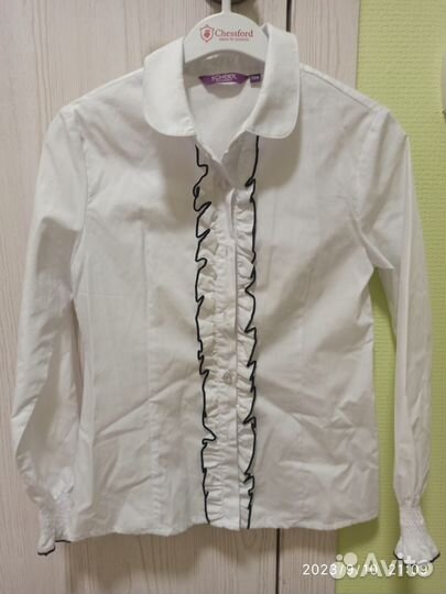 2 школьных блузки 134