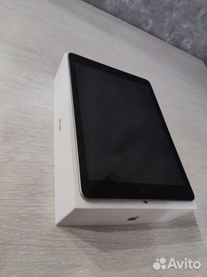 iPad 6 поколения