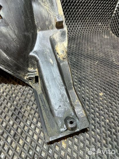 Пластик подрамника Ktm Sx-F 250 2008