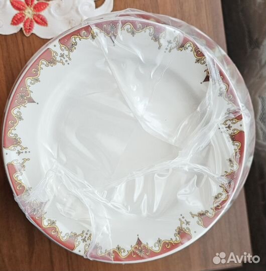 Набор тарелок 18 штук