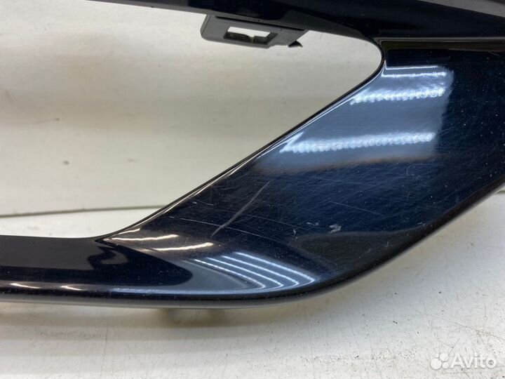 Накладка заднего бампера левая Audi Q8 2018+