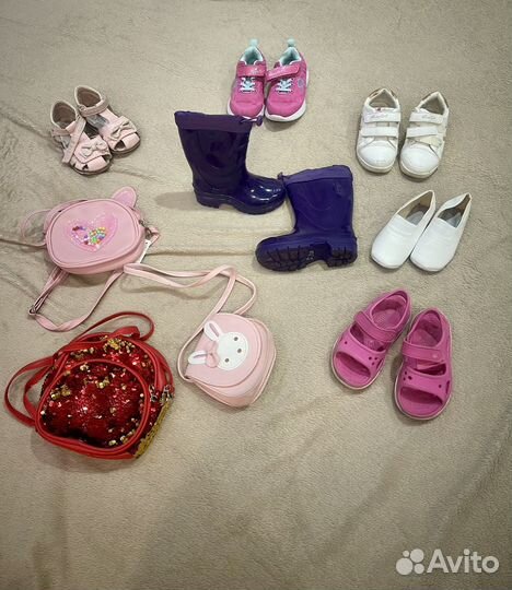 Вещи и обувь пакетом на девочку