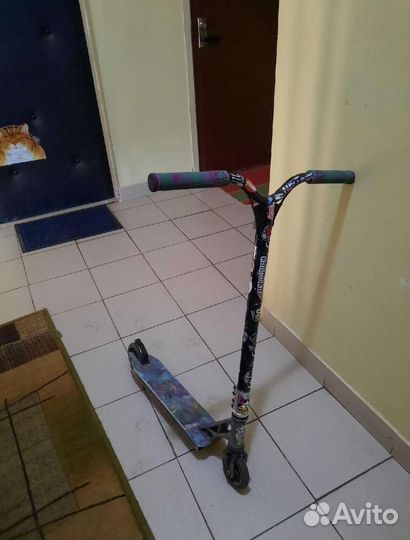 Трюковой самокат