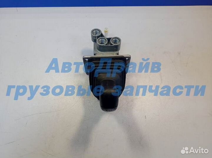 Кран тормозной для автомобилей Скания 4 серии