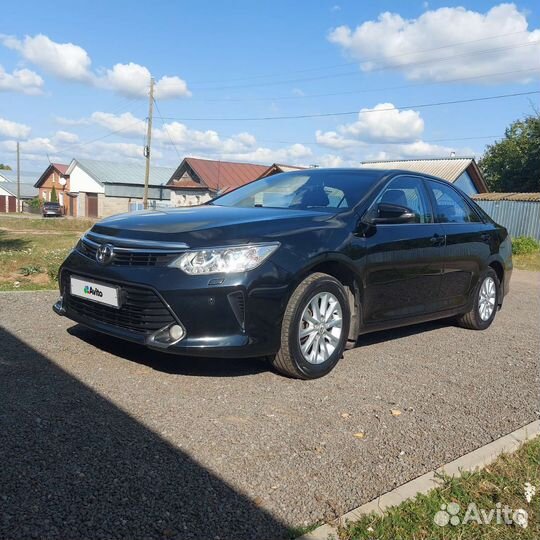 Toyota Camry, 2016