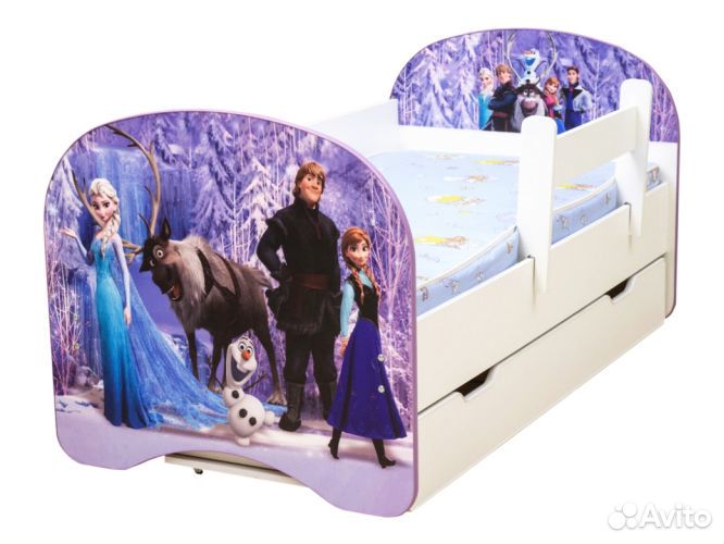 Детская кровать для девочки с бортиками. В наличии