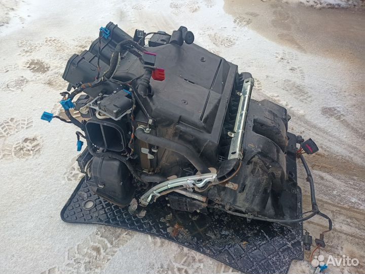 4E0820003P Печка в сборе на Audi A8 d3