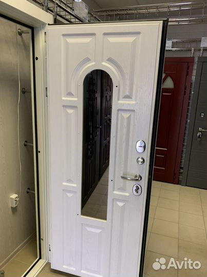 Дверь. Лион белый. Дверной континент. Дк. Россия