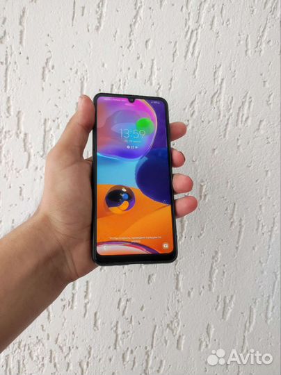 Телефон Samsung