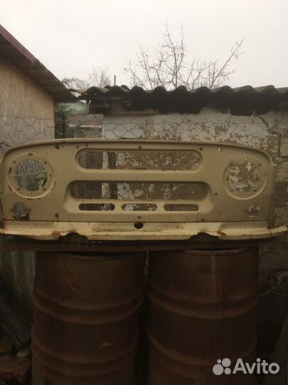 Передняя облицовка на УАЗ-469