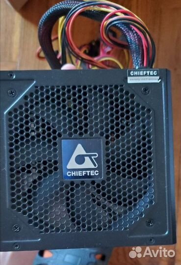 Блок питания chieftec 500w Force