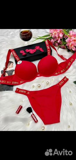 Женское нижнее белье новое комплект