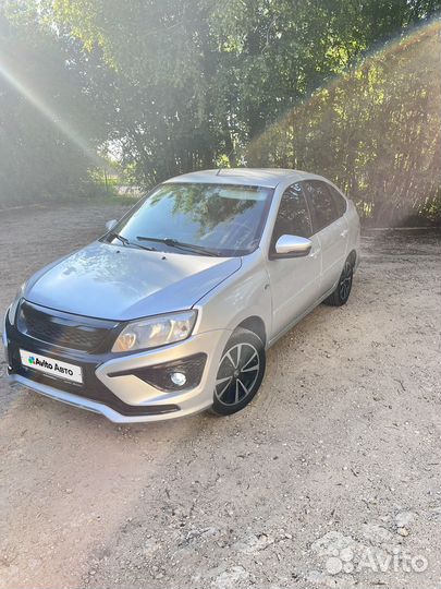 LADA Granta 1.6 МТ, 2014, 252 323 км