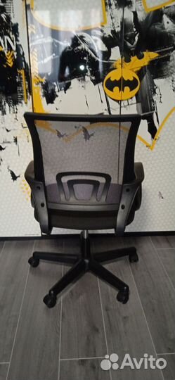 Компьютерное кресло