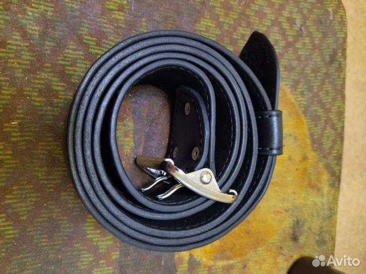 Мужской кожаный ремень ручной работы
