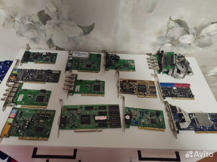 Звуковая карта/голосовой модем/видео карта