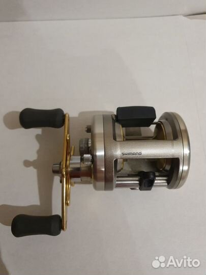 Катушка спининговая shimano cardiff 300A