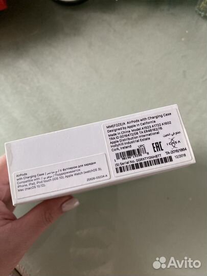 Продам Коробку под наушники apple airpods 2