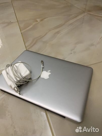 Apple macbook pro 13