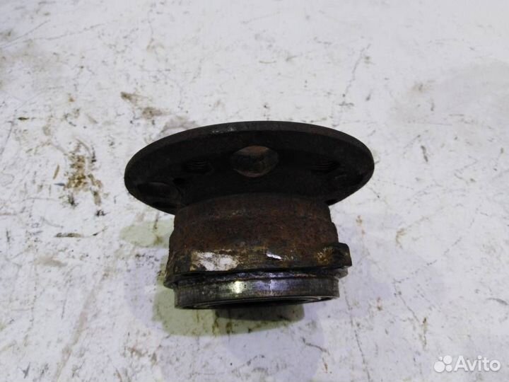 Ступица задняя Мерседес