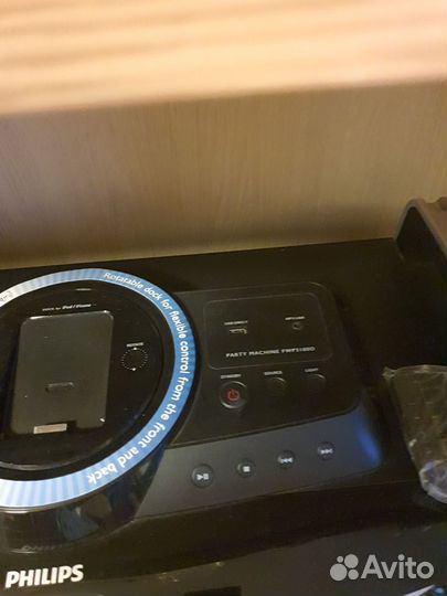 Музыкальный центр philips