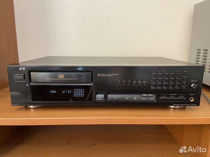 Hi-Fi CD проигрователь sony