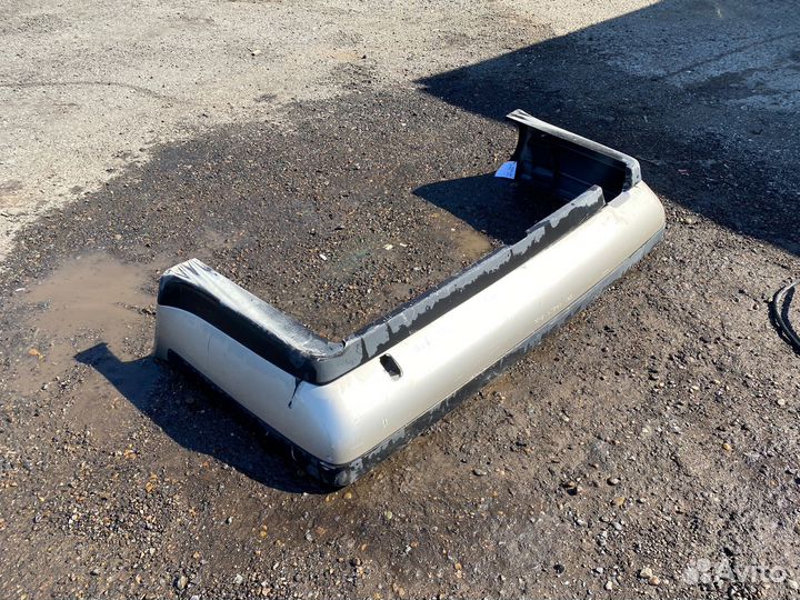 Бампер задний Audi 100 C3