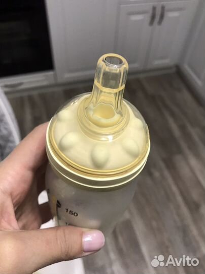 Молокоотсос medela электрический