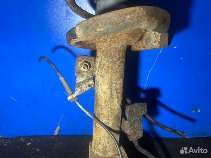 Амортизатор передний правый передний правый Ford