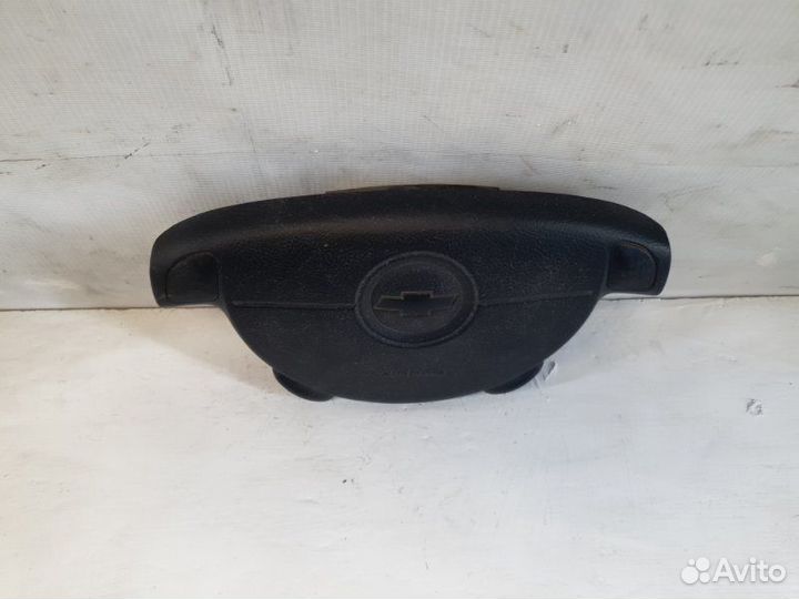 Подушка безопасности в руль Chevrolet Lacetti