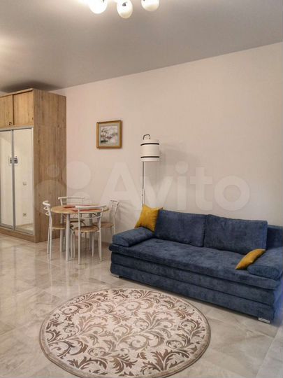 Квартира-студия, 42 м², 2/5 эт.