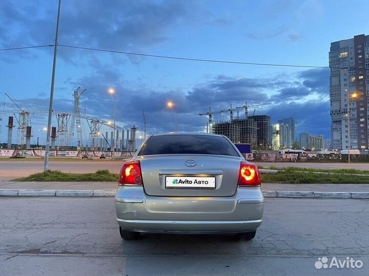 Toyota Avensis 2.0 AT, 2004, 157 800 км