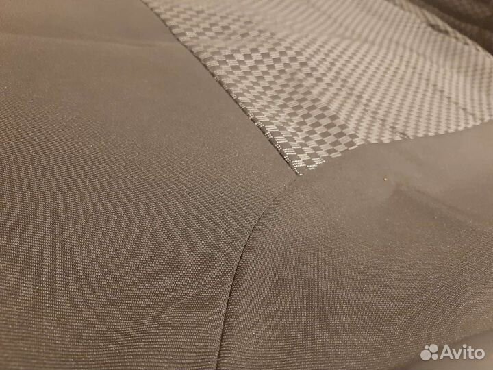 Чехлы на nissan terrano