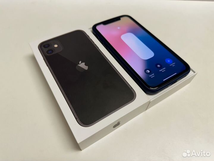 iPhone 11, 64 ГБ