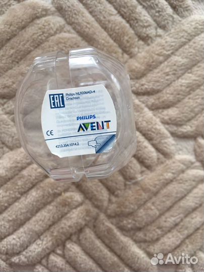 Накладки на грудь