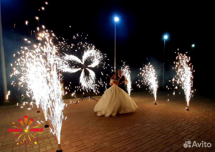 Холодные фонтаны на свадьбу